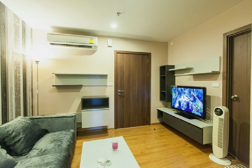 FOR SALE (Ѻ) The Base Sukhumvit 77 / 1 bed / 31 Sqm.**3.1 MB** High Floor. Unblock