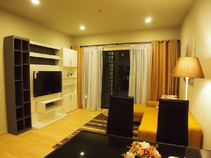 () FOR RENT NOBLE REFINE SUKHUMVIT 26 / 1 bed / 50 Sqm.**39,000** Corner Room. High Fl