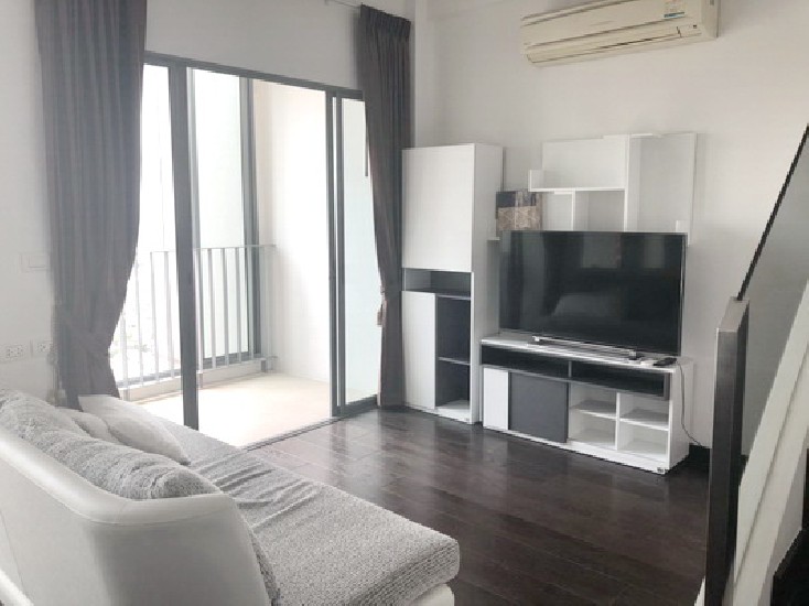 () FOR RENT IDEO Q PHAYATHAI / 1 bed Duplex / 60 Sqm.**35,000** Fully Furnished. High 