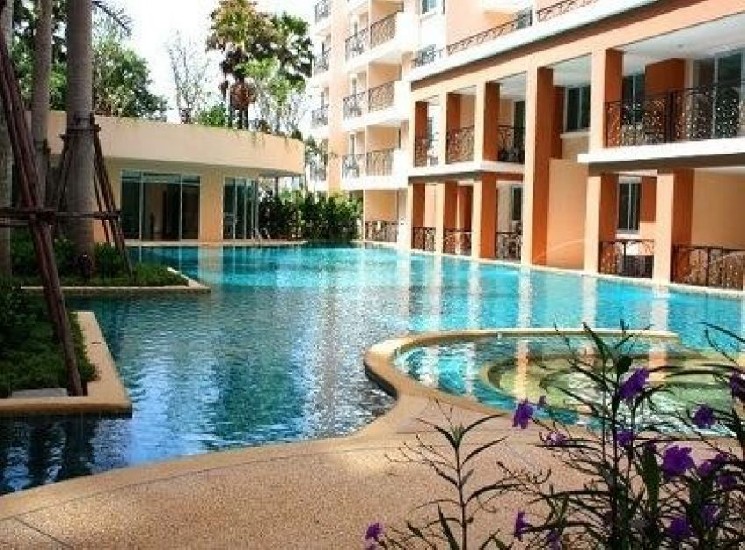 Paradise Park fully furnished pool view
