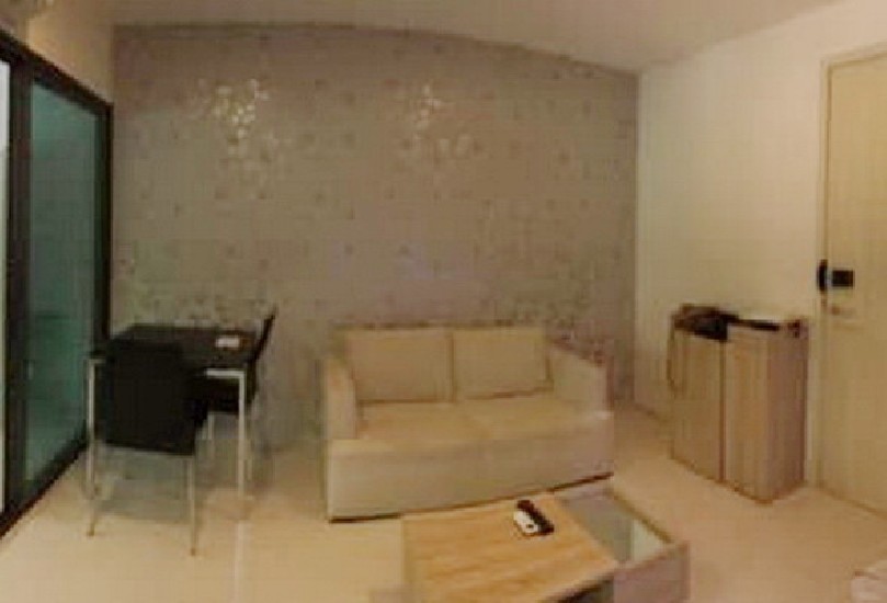 () FOR RENT CONDOLETTE PIXEL SATHORN / 1 bed / 35 Sqm.**14,000** Fully Furnished. Pool