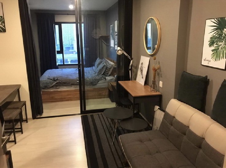 () FOR RENT LIFE ASOKE / 2 beds 1 bath / 35 Sqm.**20,000** Amazing Decorated. 