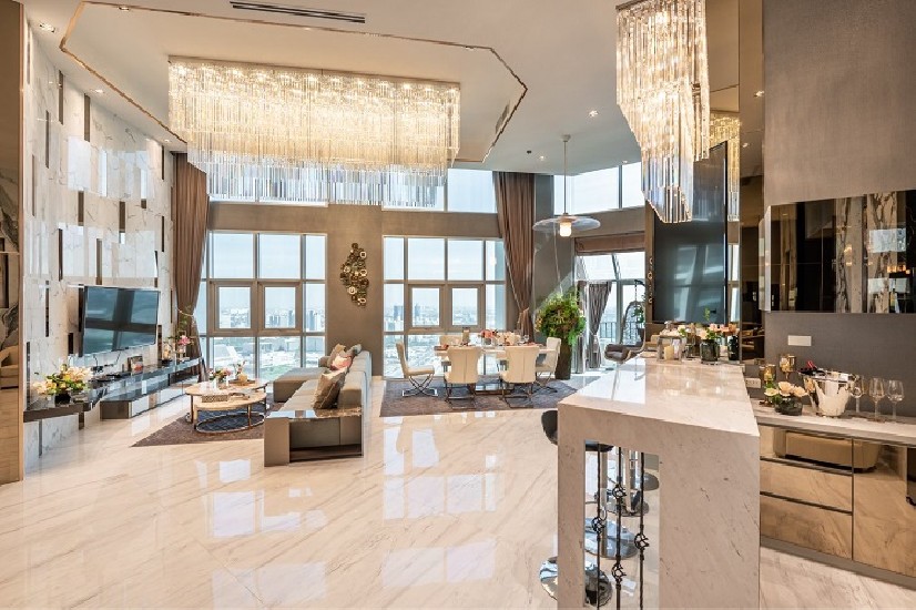 ¤͹ Luxury Penthouse @ Belle Grand Rama9