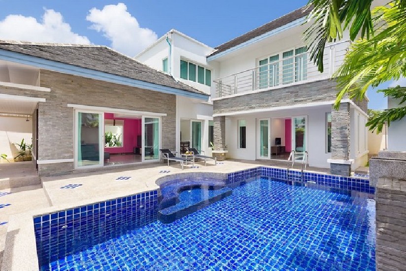 For Rent : Private Pool Villa in samakke2 Rawai, 2 bedrooms 2 bathrooms