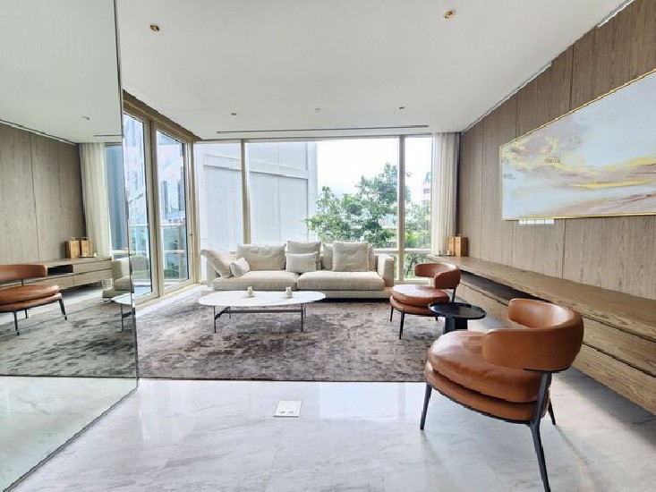 Four Seasons Private Residences Condo for RENT, near BTS Saphan Taksin