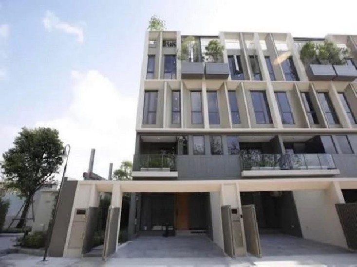   ǹ Luxury Townhome 3.5  ç  Ҵ 93 THER Ladprao 93 