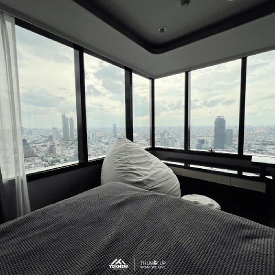 ҧM Silom ͧ Penthouses ٧ شѧ  360 ͧ