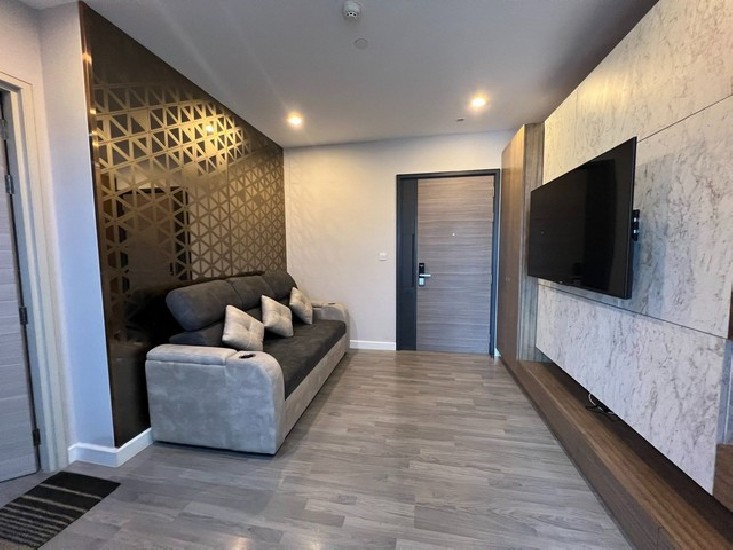 ¤͹   ҷ The Room Sathorn Condominium Ҵ 46.78 .  Built-in дѺ