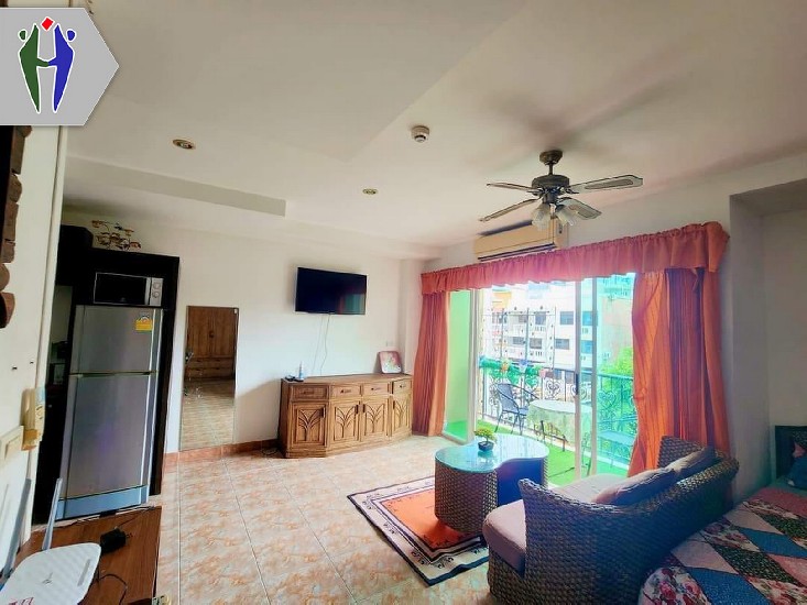 Condo for rent Pratumnak Studio 9,000  baht