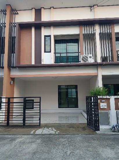 TOWNHOME ҹһ  Ҵ 0 Rai 0 NGAN 0 SQ.WA  11000 BAHT ǹ