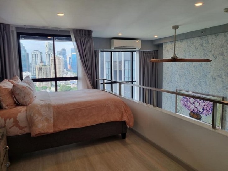 KnightsBridge Prime Sathorn beautiful view nice 26th floor BTS Chong Nonsi